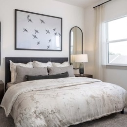 bedroom with spacious areas